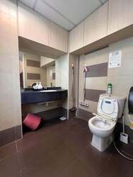 Midview City (D20), Factory #608444181